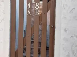 Kitnet Temporada Mobiliada A Beira Mar