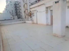 Luxury S2 Apartment with Huge 96m2 Terrace in the Heart of Ennasr City - Internet Fibre