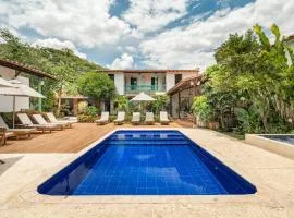 Casa Cedrela Hotel Boutique by HMC -Cauca Viejo- Mayores de 14 años