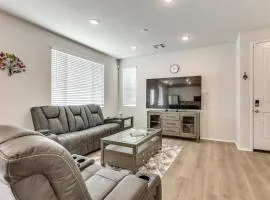 Near Hospitals Home with Pool Access in Temecula