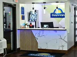 Days Inn by Wyndham Salina I-70