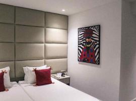 Hotel Donia Sfax, hotel con estacionamiento en Sfax