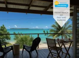 Studio with a view of a heavenly lagoon