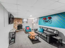 Huge family home in Centennial with five bedrooms large yard and plenty of parking