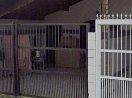 Casa pé na areia 40 metros da praia Caiçara，位于大普拉亚的酒店