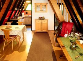 Ferienhaus In Waldkirchen Mit Garten Und Seeblick, hotel in Waldkirchen