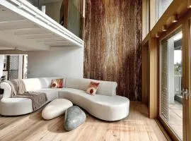 Penthouse mit Innenpool, Sauna und Fitnessraum