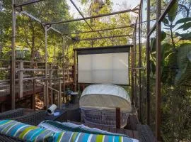 Jungle Vibes Outdoor Movie Theater 2 Homes Villa
