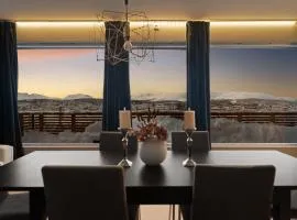 The Grand Horizon By Paramount