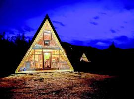 OUTSCAPE l Cabaña Familiar en mejor sector de Cerro Castillo, hotel en Villa Cerro Castillo