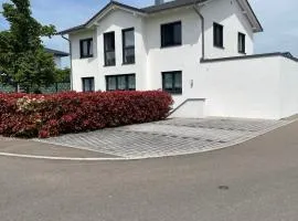 Ferienwohnung In Ruhiger Lage In Seenähe