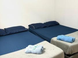 베르치오가에 위치한 호텔 Pousada Lemon Economy - Rua do Sesc Bertioga e 5 minutos da Praia