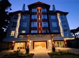 Serra Class - Piscina aquecida