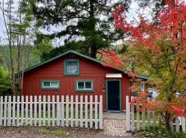 Avenue of the Giants Caraway Cottage (#3)