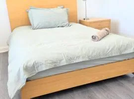 room near train station and airport