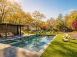 Ravenwood Wine County Retreat with Pool & Hot Tub