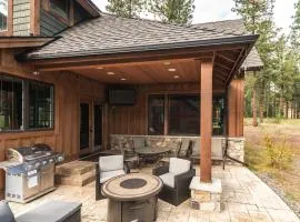 Secluded Golf Course Retreat with Firepit, EV Charging, and Ultimate Privacy