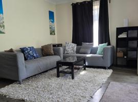 R n M Guest House, homestay in West Swan