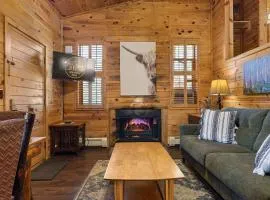 Cabin 8-Cozy King Loft Cabin 5 Min to RMNP