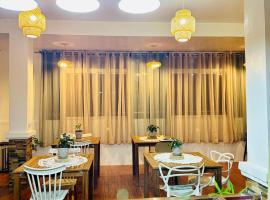 The ComfyNook Hostel, hotel 