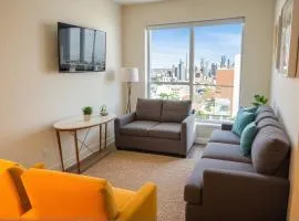 Urban Chic residence in Central LA