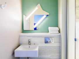 巴黎亨內維爾宜必思快捷酒店，熱訥維耶的飯店