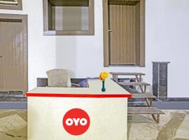 Hotel O atithi in Garha Jabalpur, ξενοδοχείο σε Garhā