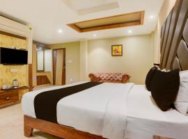 Super Townhouse Oak Amity University Patna Formerly The Golden Crown, ξενοδοχείο κοντά στο Αεροδρόμιο Jay Prakash Narayan  - PAT, Dānāpur