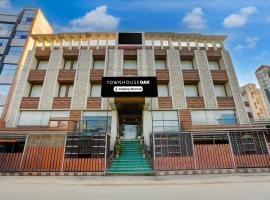 Super Townhouse Oak Amity University Patna Formerly The Golden Crown, khách sạn gần Sân bay Jay Prakash Narayan - PAT, Dānāpur
