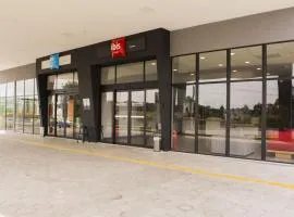 Ibis Budget Lorena - Circuito da Fé