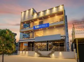 FabHotel AR Daffodil Inn - Mylasandra, Kengeri