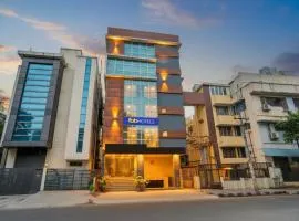 Via Royal Regalia Inn