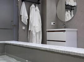 One Room Apartments & Spa Taldykol，位于阿斯塔纳的酒店