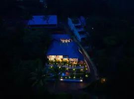 Ice Cloud Munnar Pool Resort