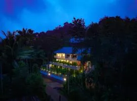 Ice Cloud Munnar Pool Resort