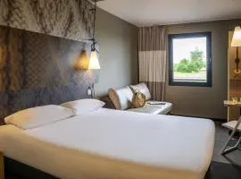 ibis Pontorson Baie Du Mont Saint Michel