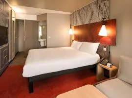 ibis Pontorson Baie Du Mont Saint Michel