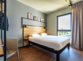 Ibis Marseille Marignane Technopole, hôtel à Marignane