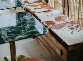 Greet Hotel Brest Aéroport，Guipavas的飯店