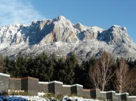 Chalets et Gites du Quié – hotel w mieście Les Cabannes