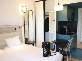 Aparthotel Adagio Access Porte de Camargue, хотел в Сен-Мартен-дьо-Кро