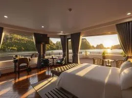 Aqua Lux Lan Ha Bay Cruise