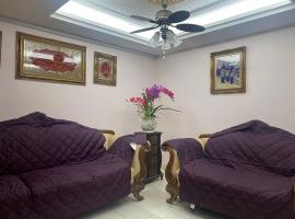 Sofia homestay, hotel in Baling