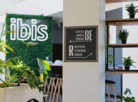 Ibis Puerto General San Martin, hotel in Aldao