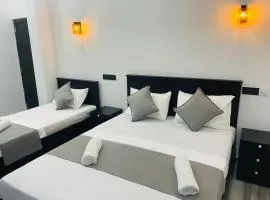 Sinharaja Eliphinity Hotel and Restaurant