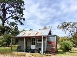 Hanging Rock Farm Stay
