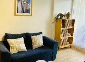 Appartement deux pièces élégant avec Vue sur Parc - Plage & Centre-Ville à Pied