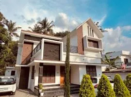 Dolmens Valley Retreat in Marayur