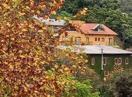 Vinicola e Pousada Peculiare