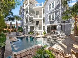 AV3-23: 3 23rd Avenue